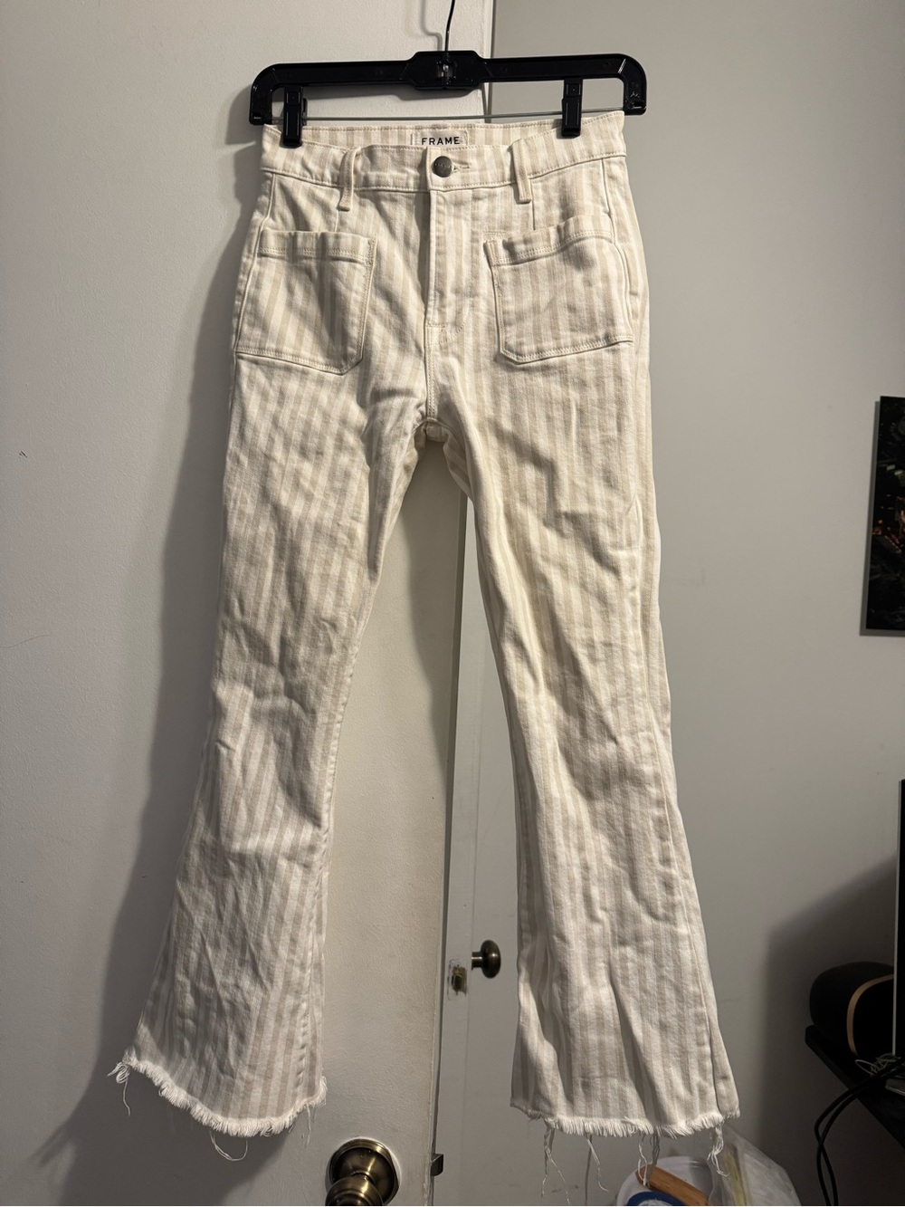 Frame Denim Women's Stripe Cropped Flare Jeans in Cream and white